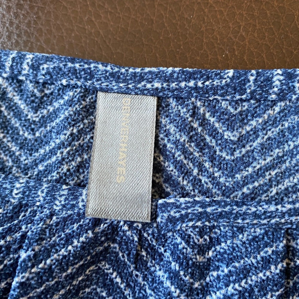 Off the shoulder top - Picture 3 of 3